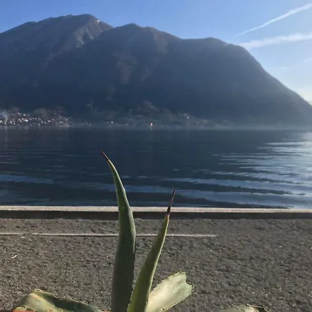 Casa Con Splendida Vista Sul Lago Di Como, Con Patio E Balconi Апартаменты
