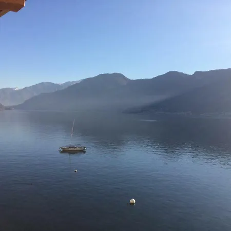 Casa Con Splendida Vista Sul Lago Di Como, Con Patio E Balconi * סלה קומצ'ינה